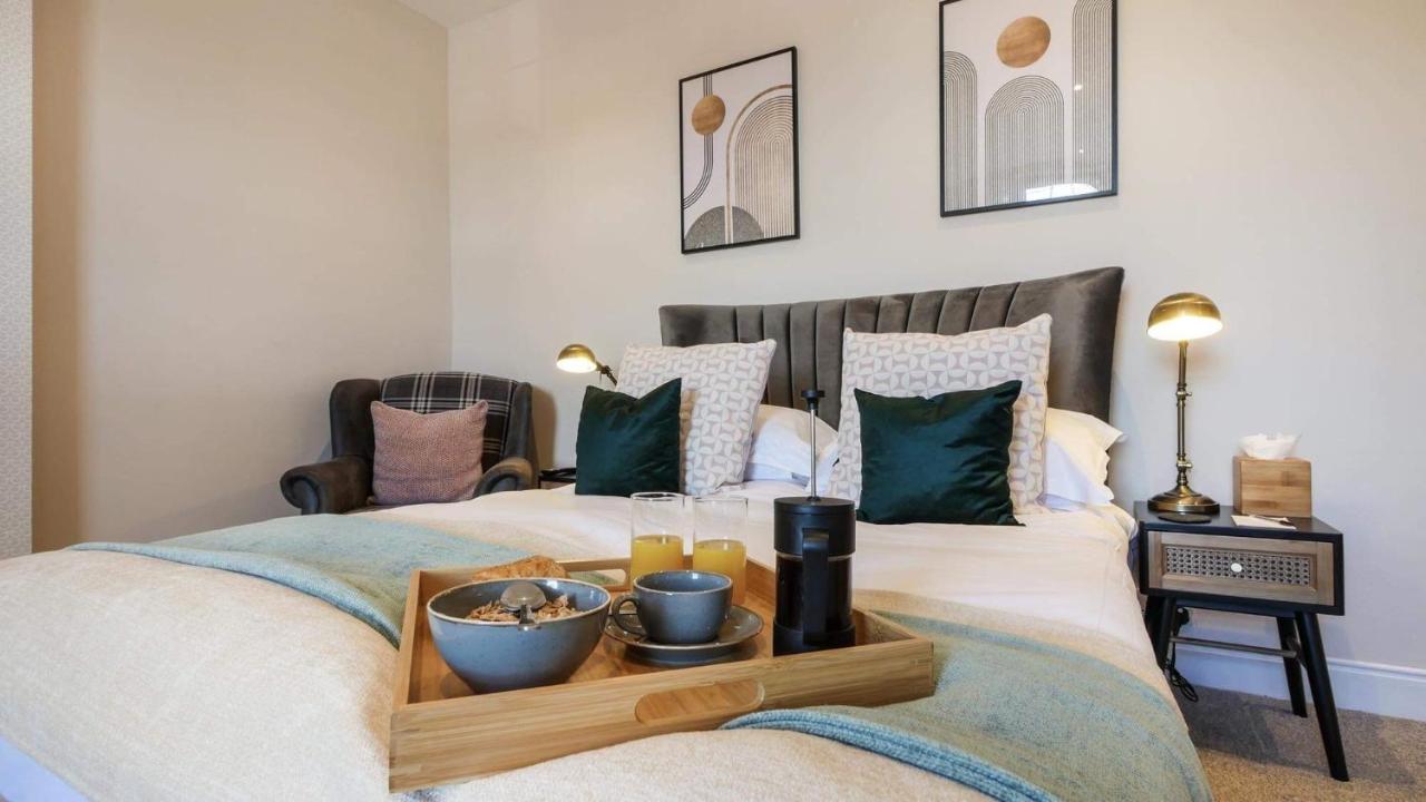 The Greenhead Hotel Bagian luar foto